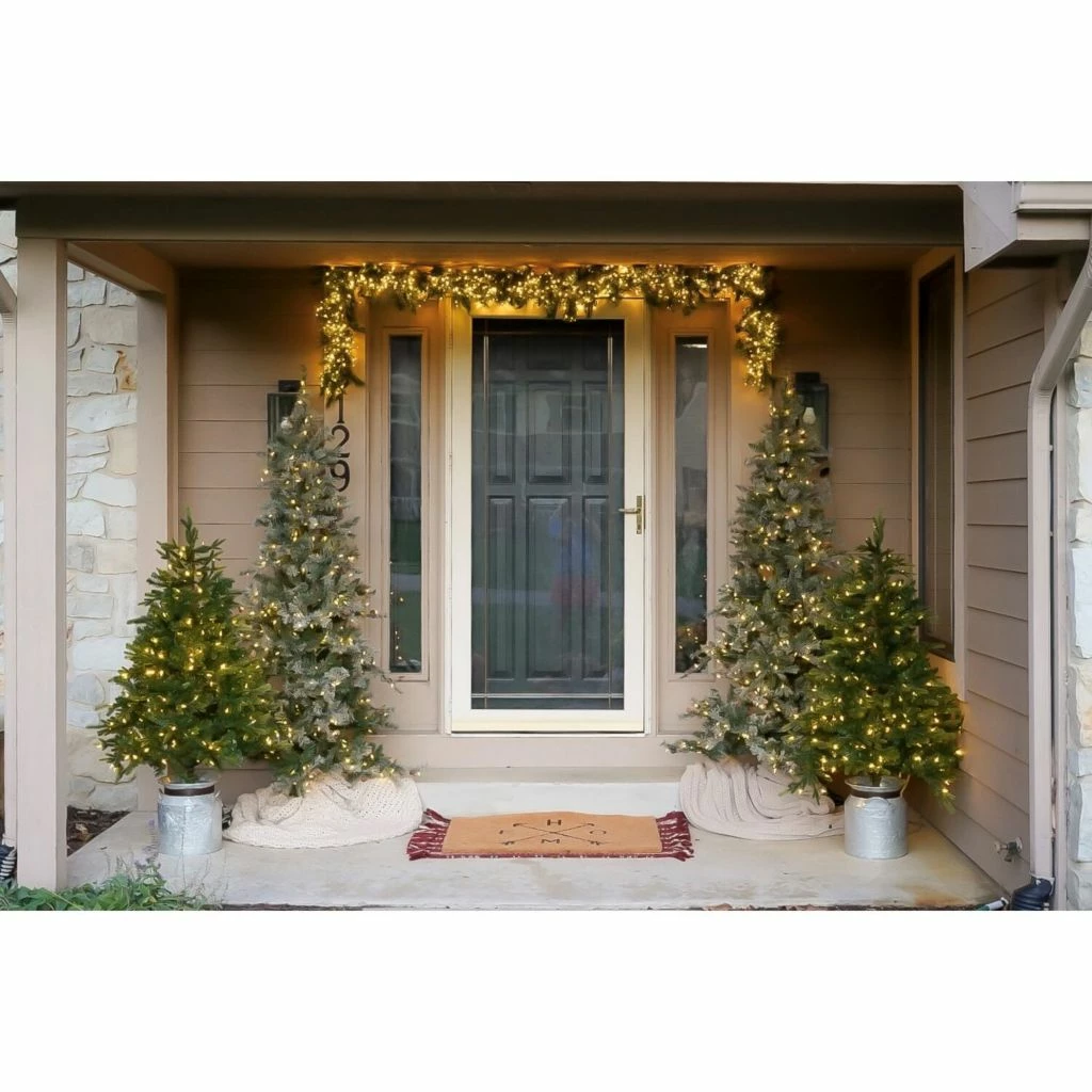 Fraser Hill Farm 7.5 ft. Buffalo Fir Slim Artificial Tree, FFBF075-3SN 9 Fraser Hill Farm 7.5 ft. Buffalo Fir Slim Artificial Tree, FFBF075-3SN - Image 7