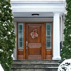 Fraser Hill Farm 22 in. Snowman Christmas Door Hanging w/ Berries & Pine Branches w/ Burlap Bow & Top Hat, FF022CHWR001-0RED